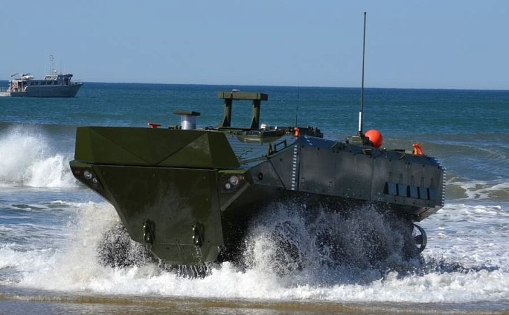 Плавающая боевая машина типа ACV (Amphibious Combat Vehicles), США